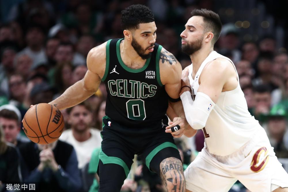 容更容易被 容更容易被