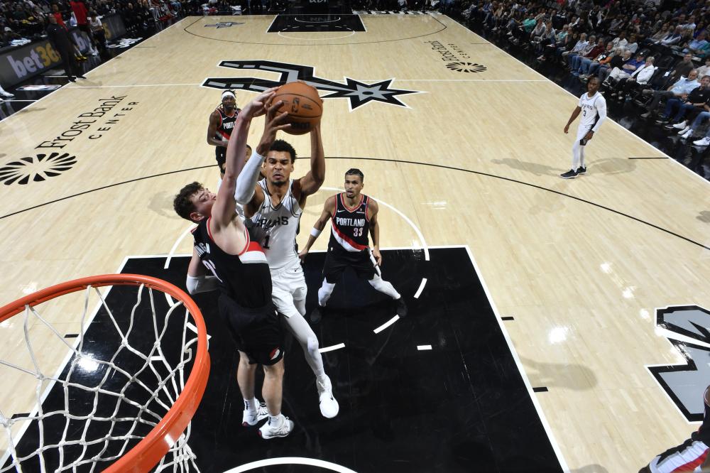 引了防守球 引了防守球