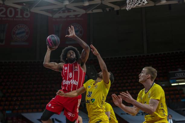 国际赛事中 国际赛事中