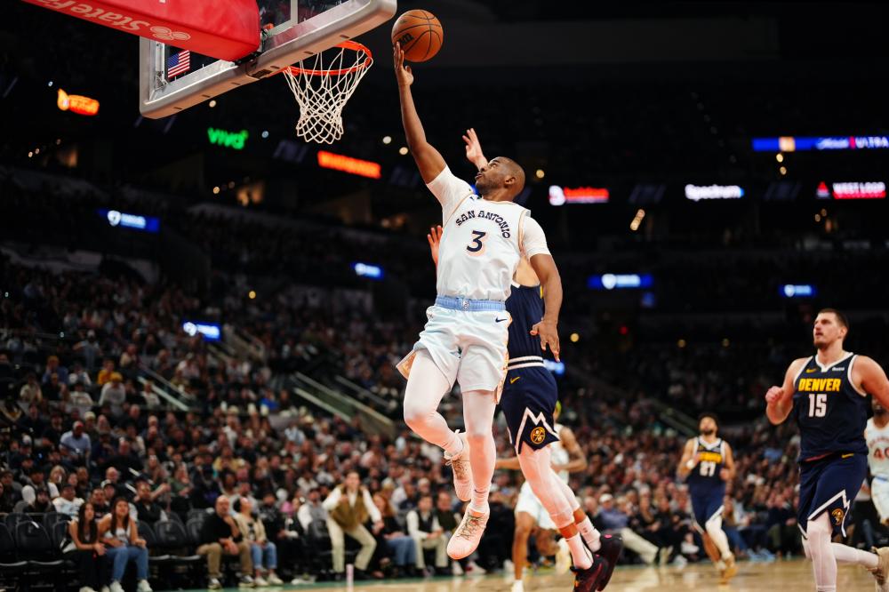 惨遭森林狼 惨遭森林狼